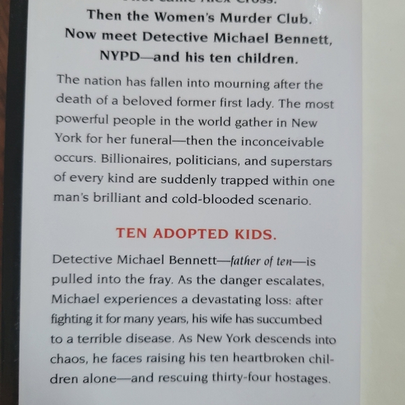 💚💚3 Listings for $15💚💚 James Patterson 3 book bundle large print hardcover - Picture 4 of 12